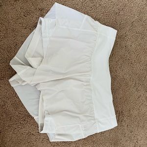 Used Lululemon squad goals shorts white